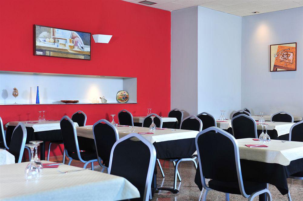 As Bellaterra Hotel Cerdanyola del Valles Restaurante foto